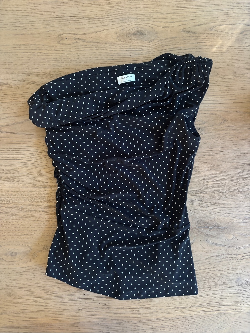 Aritiza One-Shoulder Black Polka Dot Top